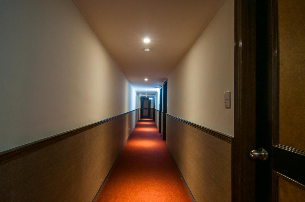 Dahua Hotel Keelung Luaran gambar