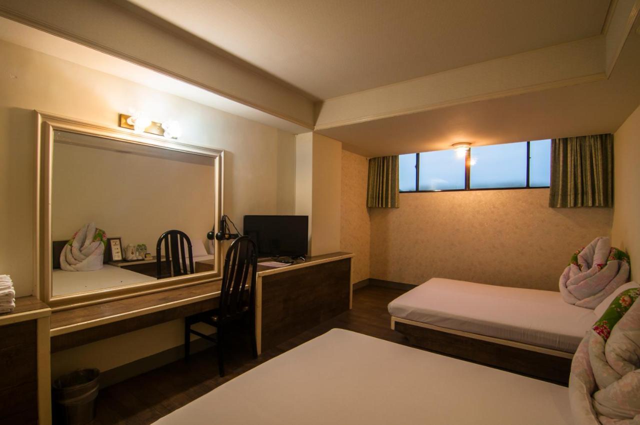 Dahua Hotel Keelung Luaran gambar